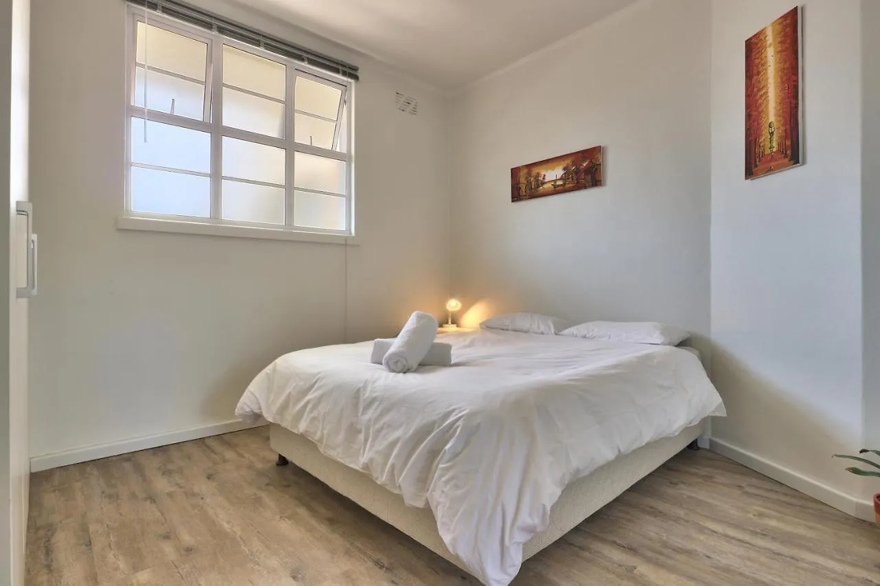 Skyways Apartment Cape Town 0*,  South Africa